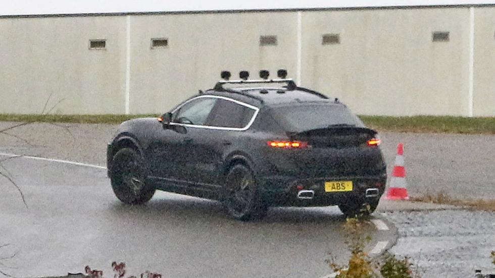 Με μεγαλύτερη αυτονομία από την Taycan η EV Porsche Macan